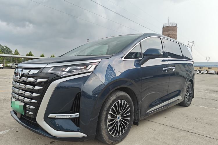 Denza D9 2022 DM-i 1040 Prestige Model مستعملة Guazi used car, China used car export, Used car for sale, Used  cars, Cheapest cars for sale