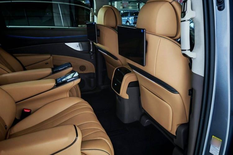 Used Denza D9 2022 DM-i 970 Four-Wheel Drive Flagship Model Interior 7