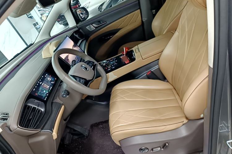 Used Denza D9 2022 DM-i 970 Four-Wheel Drive Flagship Model Left Front Seat
