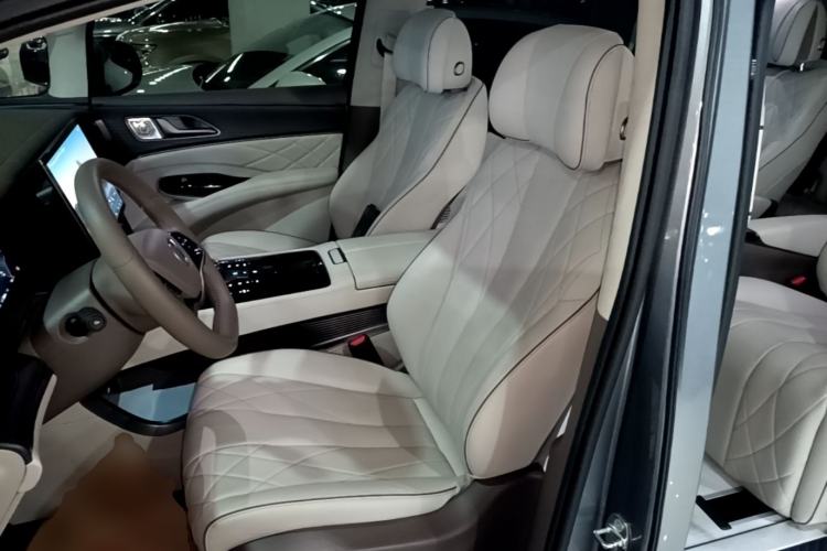 Used Denza D9 2022 DM-i 970 Four-Wheel Drive Flagship Model Left Front Seat