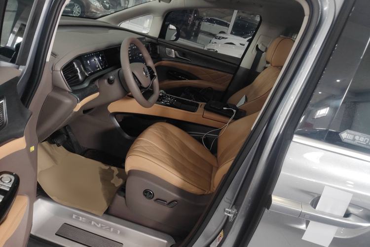 Used Denza D9 2022 DM-i 1040 Prestige Model Left Front Seat