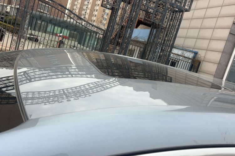 Used Denza D9 2022 DM-i 1040 Prestige Model Roof