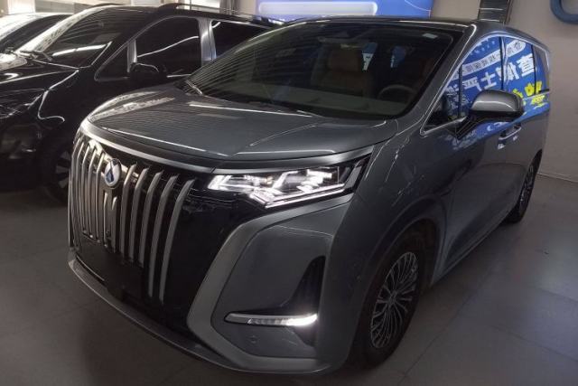 Denza D9 2022 EV 600 Four-Wheel Drive Prestige Model de segunda mano