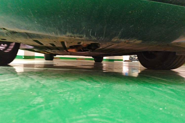 Used Denza D9 2022 DM-i 1040 Prestige Model Chassis Front