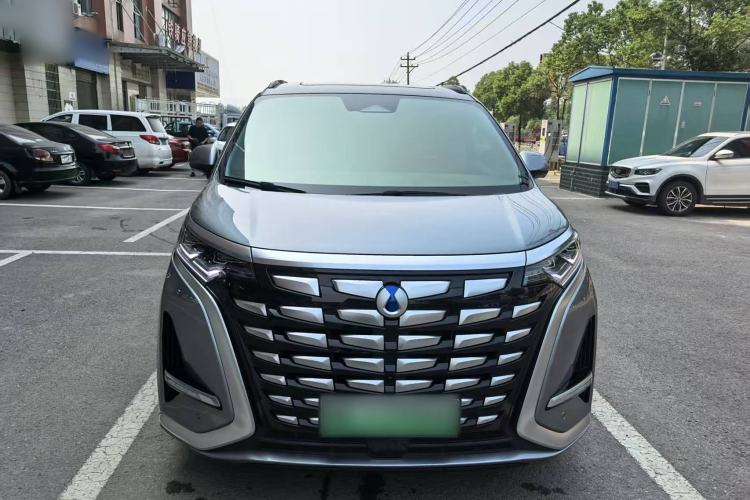Used Denza D9 2022 DM-i 970 Four-Wheel Drive Prestige Model Exterior 1