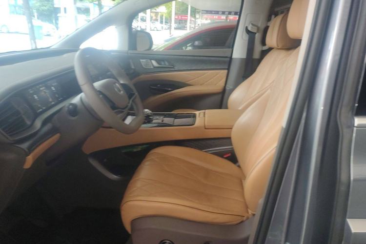Used Denza D9 2022 DM-i 1040 Prestige Model Left Front Seat