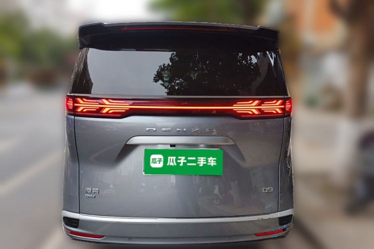 Used Denza D9 2022 DM-i 1040 Prestige Model Rear