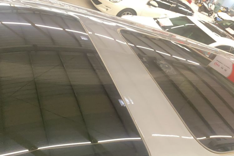 Used Denza D9 2022 DM-i 970 Four-Wheel Drive Flagship Model Roof