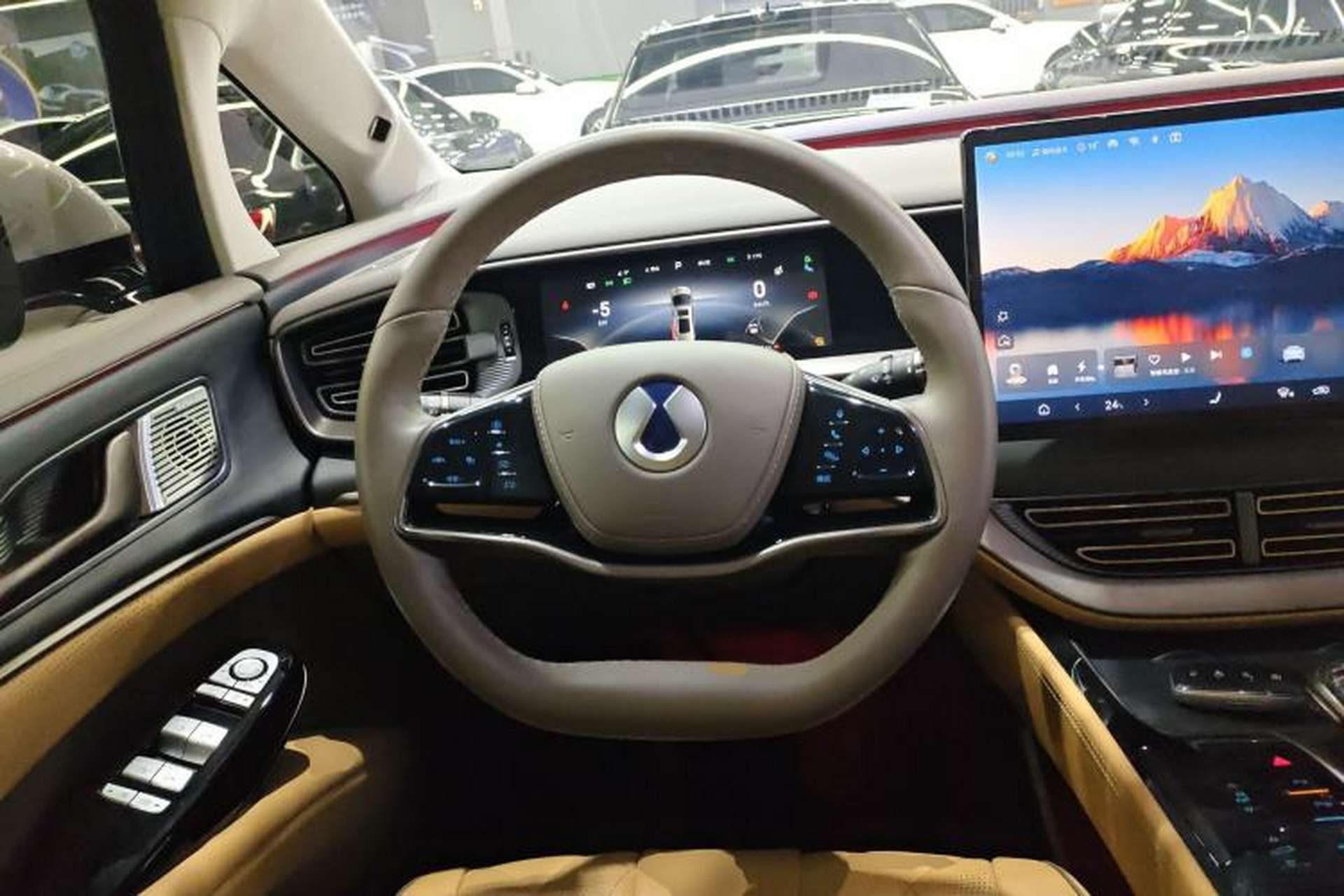 Used Denza D9 2022 DM-i 970 Four-Wheel Drive Flagship Model Steering Wheel
