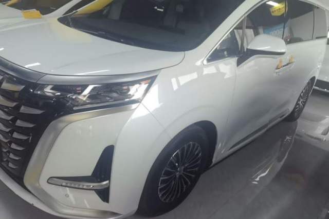 Used Denza D9 2022 DM-i 970 Four-Wheel Drive Prestige Model
