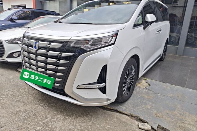 Used Denza D9 2022 DM-i 1040 Prestige Model Guazi used car, China used car export, Used car for sale, Used  cars, Cheapest cars for sale