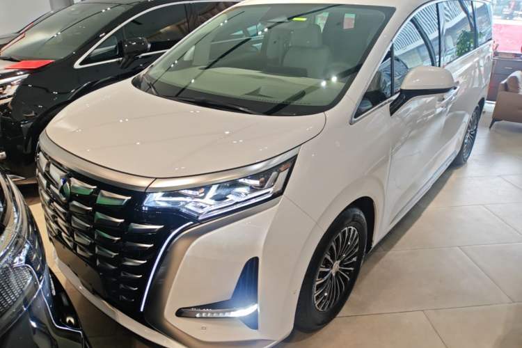 Used Denza D9 2022 DM-i 970 Four-Wheel Drive Flagship Model Guazi used car, China used car export, Used car for sale, Used  cars, Cheapest cars for sale