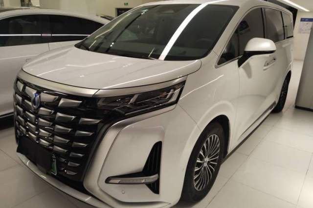 Used Denza D9 2022 DM-i 970 Four-Wheel Drive Flagship Model