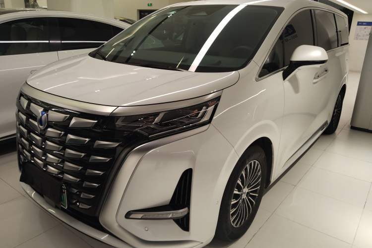 Used Denza D9 2022 DM-i 970 Four-Wheel Drive Flagship Model Guazi used car, China used car export, Used car for sale, Used cars, Cheapest cars for sale
