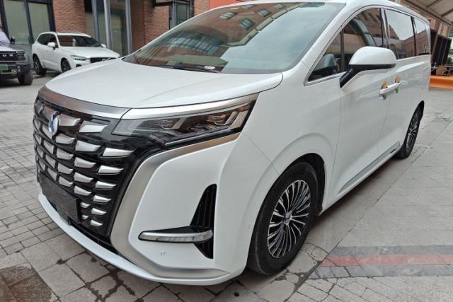 Used Denza D9 2022 DM-i 970 Four-Wheel Drive Flagship Model