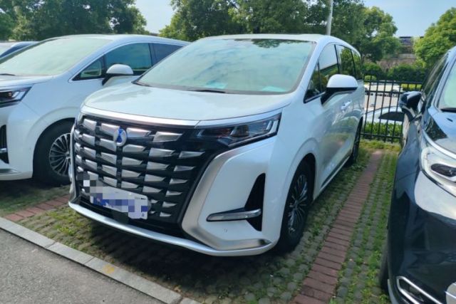 Used Denza D9 2022 DM-i 970 Four-Wheel Drive Flagship Model