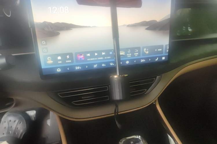 Used Denza D9 2022 DM-i 1040 Prestige Model Audio And AC Panel