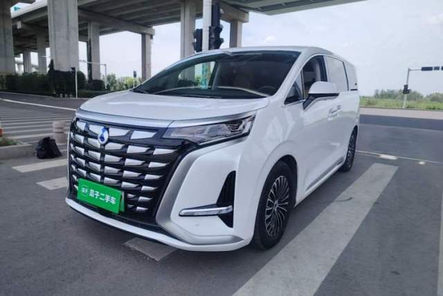 Used Denza D9 2022 DM-i 970 Four-Wheel Drive Prestige Model
