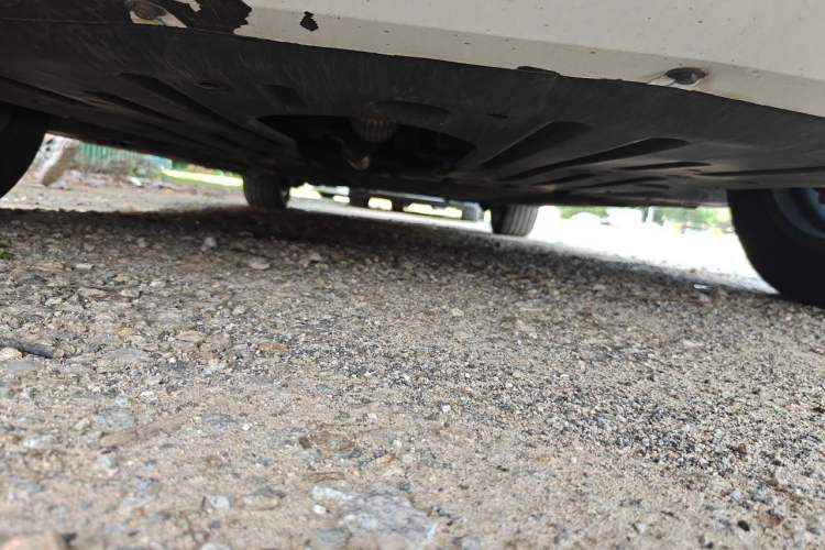 Used Denza D9 2022 DM-i 970 Four-Wheel Drive Prestige Model Chassis Front