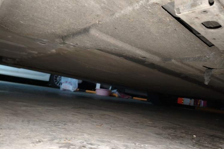 Used Denza D9 2022 DM-i 970 Four-Wheel Drive Prestige Model Chassis Front Left