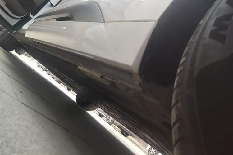 Used Denza D9 2022 DM-i 970 Four-Wheel Drive Prestige Model Chassis Rear Left