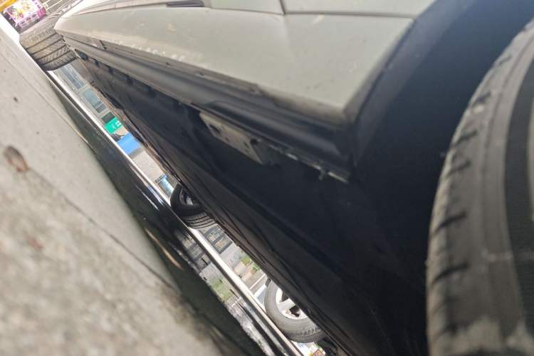 Used Denza D9 2022 DM-i 970 Four-Wheel Drive Prestige Model Chassis Rear Left