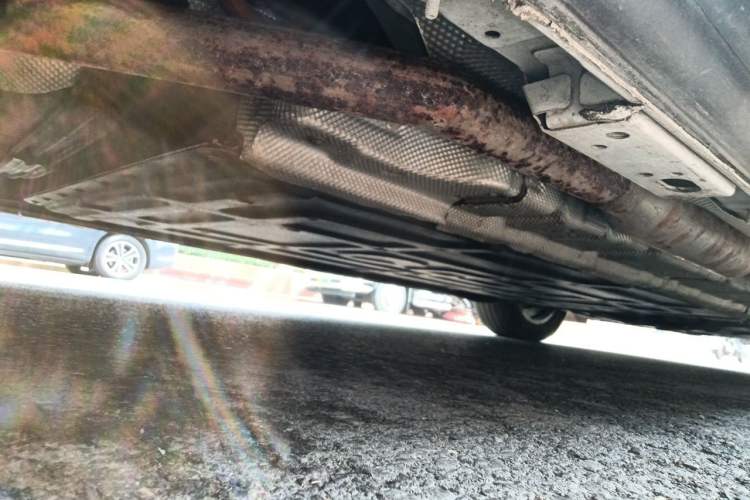 Used Denza D9 2022 DM-i 970 Four-Wheel Drive Prestige Model Chassis Rear Right