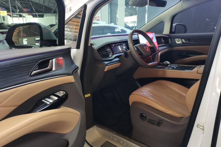 Used Denza D9 2022 DM-i 970 Four-Wheel Drive Flagship Model Driver Seat