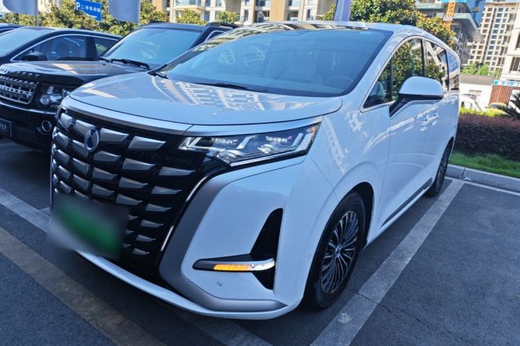 Used Denza D9 2022 DM-i 970 Four-Wheel Drive Flagship Model Guazi used car, China used car export, Used car for sale, Used cars, Cheapest cars for sale