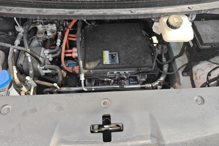 Used Denza D9 2022 EV 600 Four-Wheel Drive Prestige Model Engine Bay