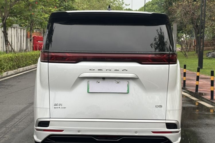 Used Denza D9 2022 DM-i 970 Four-Wheel Drive Flagship Model Exterior 2