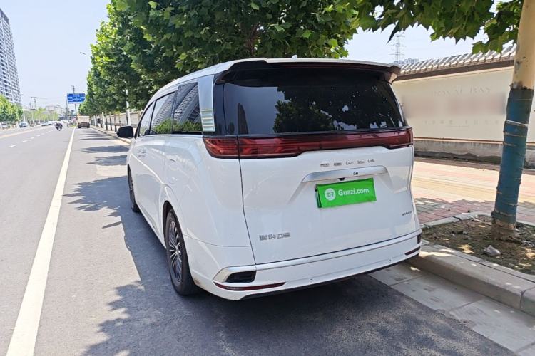 Used Denza D9 2022 DM-i 970 Four-Wheel Drive Flagship Model Exterior 2
