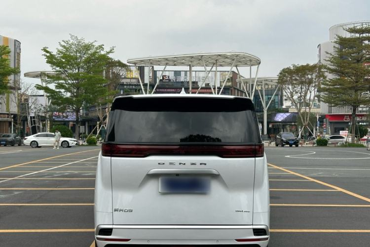 Used Denza D9 2022 DM-i 970 Four-Wheel Drive Flagship Model Exterior 7