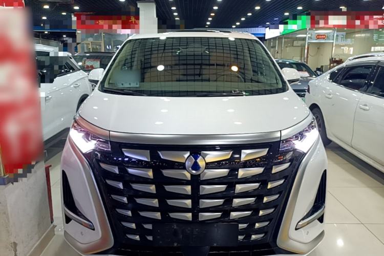 Used Denza D9 2022 DM-i 970 Four-Wheel Drive Prestige Model Front