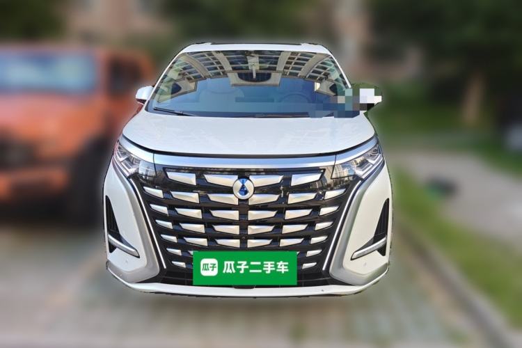 Used Denza D9 2022 DM-i 970 Four-Wheel Drive Flagship Model Front