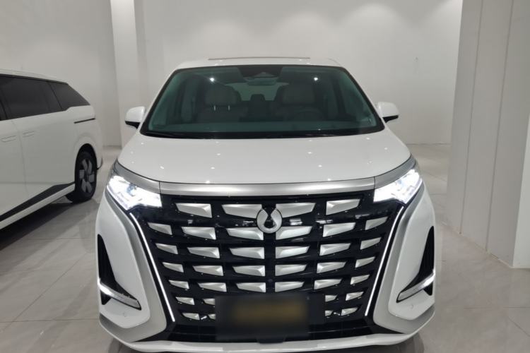 Used Denza D9 2022 DM-i 970 Four-Wheel Drive Flagship Model Front
