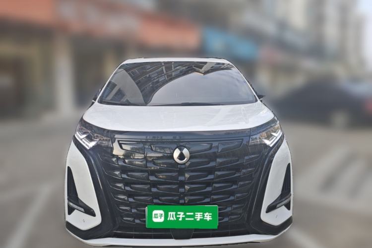 Used Denza D9 2022 DM-i 1040 Prestige Model Front