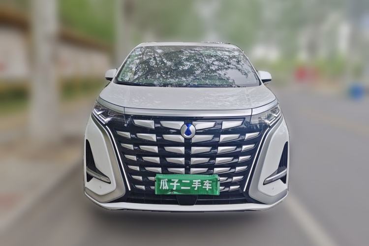 Used Denza D9 2022 DM-i 970 Four-Wheel Drive Flagship Model Front