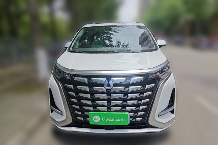 Used Denza D9 2022 DM-i 970 Four-Wheel Drive Flagship Model Front
