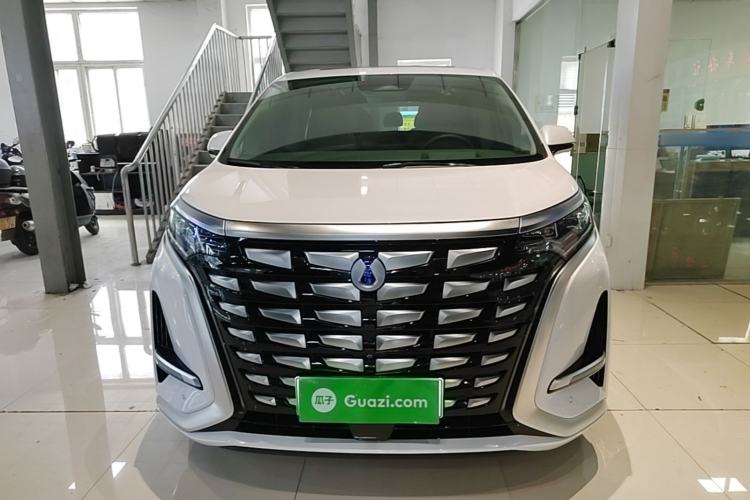 Used Denza D9 2022 DM-i 970 Four-Wheel Drive Flagship Model Front