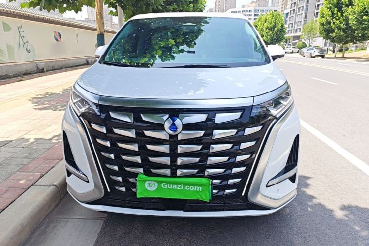 Used Denza D9 2022 DM-i 970 Four-Wheel Drive Flagship Model Front