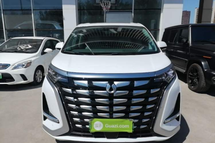 Used Denza D9 2022 DM-i 970 Four-Wheel Drive Flagship Model Front