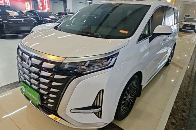 Used Denza D9 2022 DM-i 970 Four-Wheel Drive Flagship Model