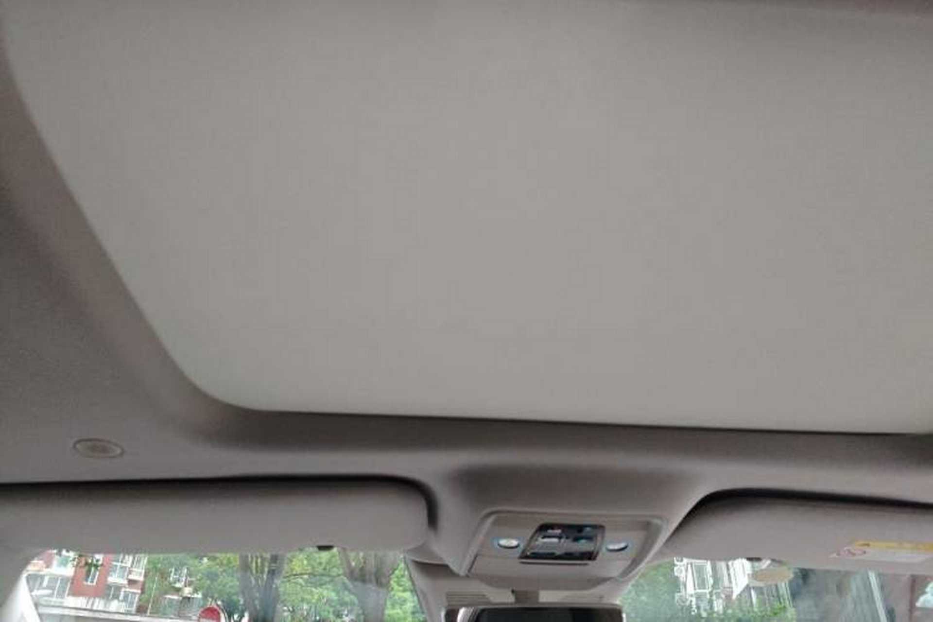Used Denza D9 2022 EV 620 Prestige Model Headliner
