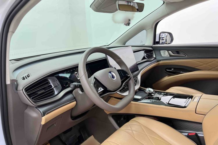 Used Denza D9 2022 DM-i 970 Four-Wheel Drive Flagship Model Interior 10