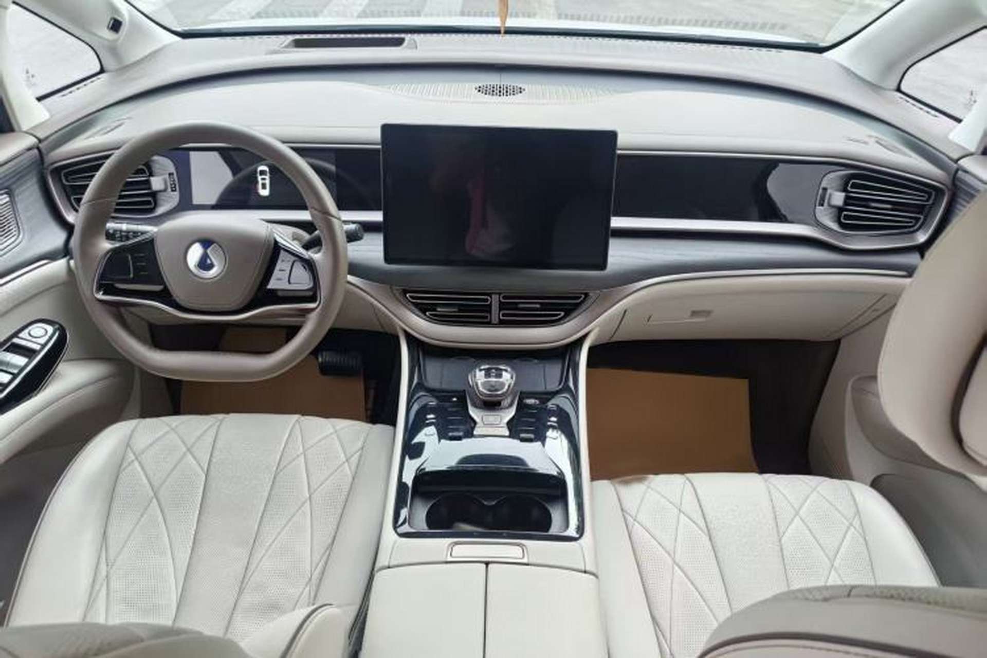 Used Denza D9 2022 DM-i 970 Four-Wheel Drive Flagship Model Interior 6
