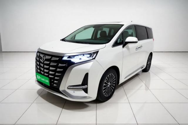 Ojetý Denza D9 2022 DM-i 970 Four-Wheel Drive Prestige Model
