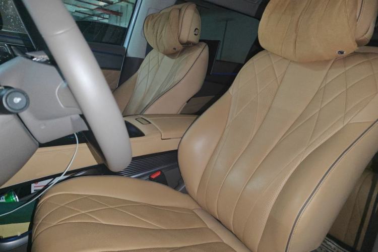 Used Denza D9 2022 DM-i 970 Four-Wheel Drive Flagship Model Left Front Seat