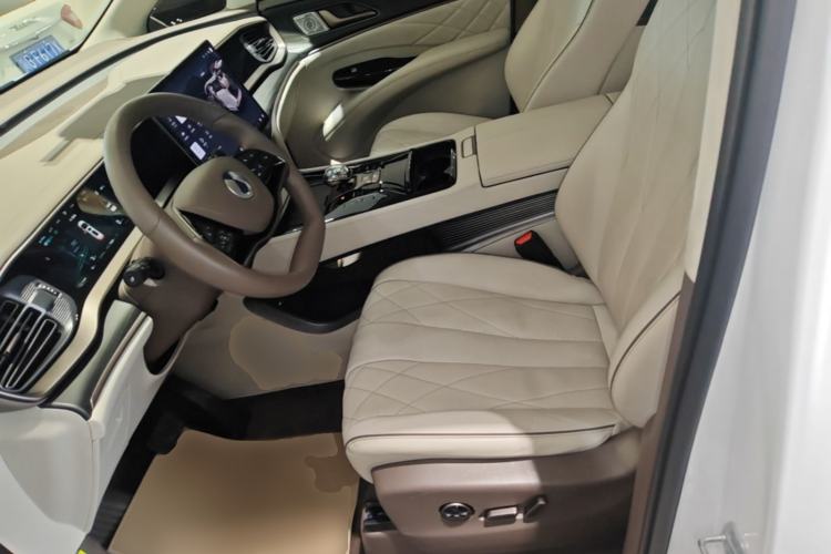Used Denza D9 2022 DM-i 970 Four-Wheel Drive Flagship Model Left Front Seat