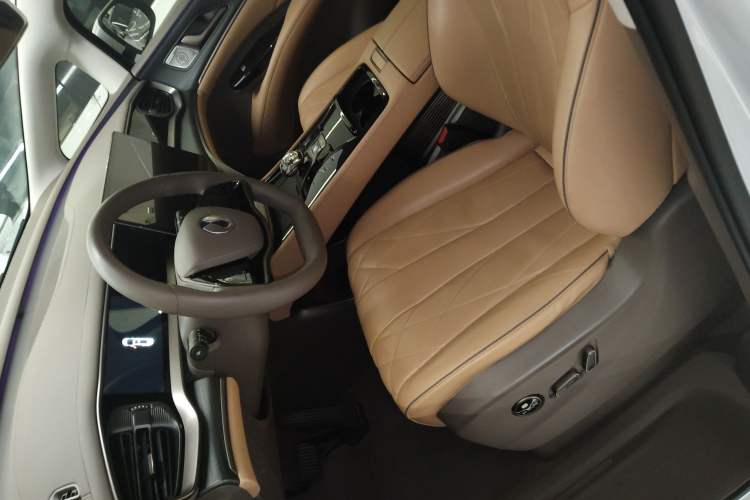 Used Denza D9 2022 DM-i 970 Four-Wheel Drive Flagship Model Left Front Seat
